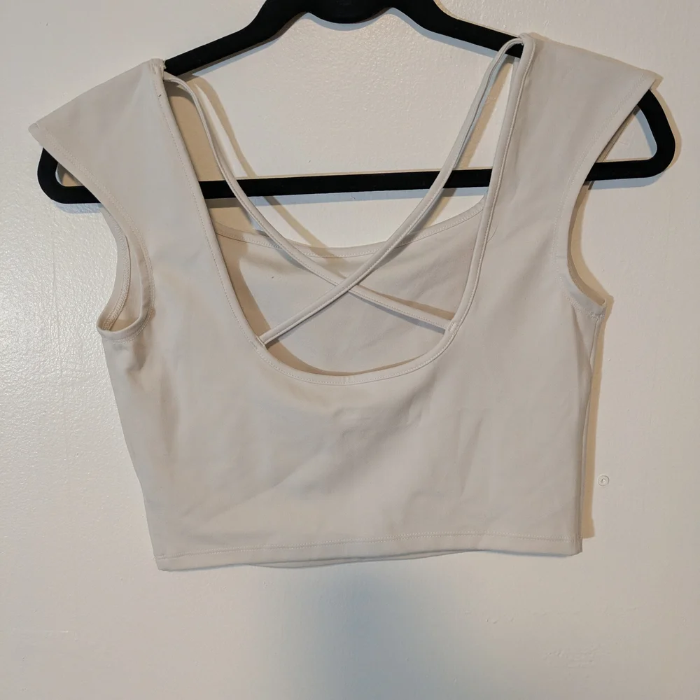 Wild Fable White Tank Top - Picture 2 of 3